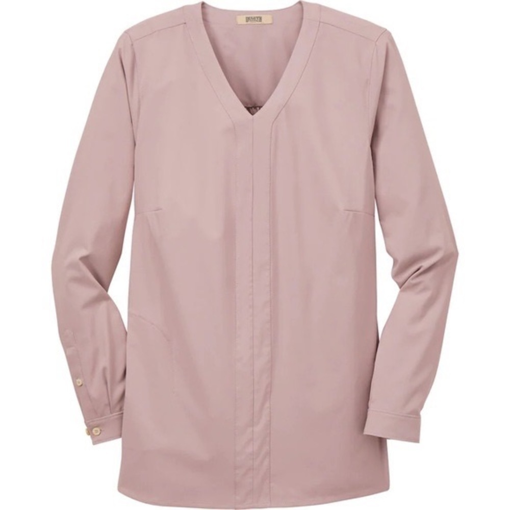 182- Duluth EUC Purple Long Sleeve Top with Pockets Size M